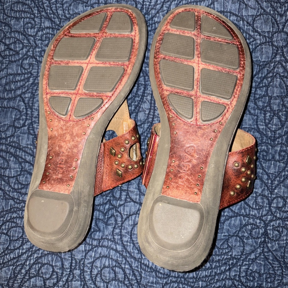 Ariat North Star 7 B Studded Thong Cut Out Sandals Red Brown Flip Flop *read* - Picture 8 of 12
